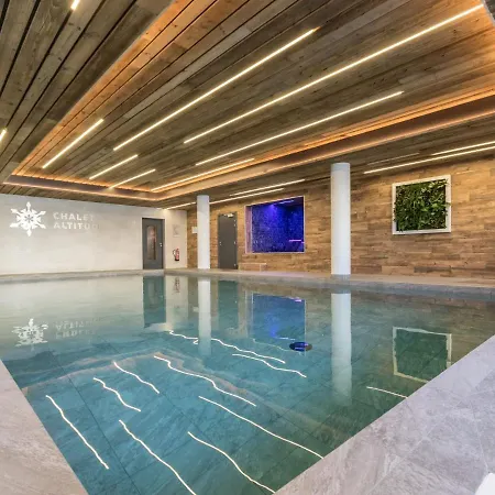 With Fireplace And Wi-fi In Arc 2000 Les Arcs (Savoie)